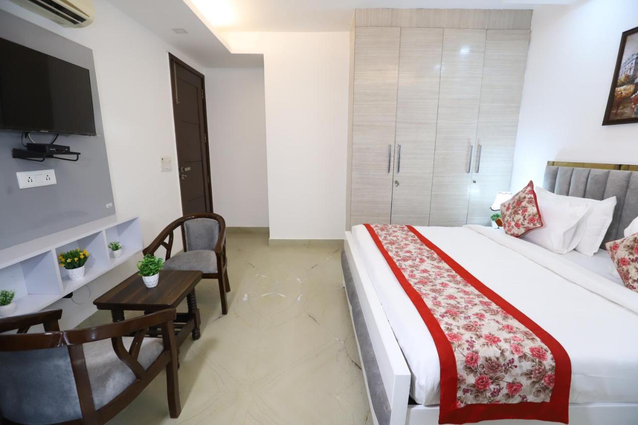 Hotel Nature View Green Park Metro Couple Friendly New Delhi Exterior foto