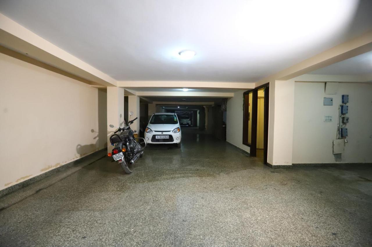 Hotel Nature View Green Park Metro Couple Friendly New Delhi Exterior foto