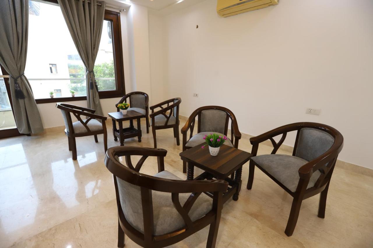 Hotel Nature View Green Park Metro Couple Friendly New Delhi Exterior foto
