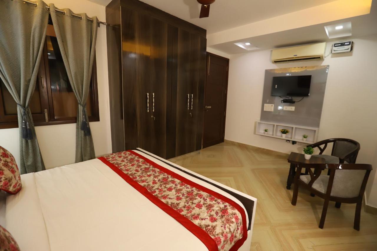 Hotel Nature View Green Park Metro Couple Friendly New Delhi Exterior foto