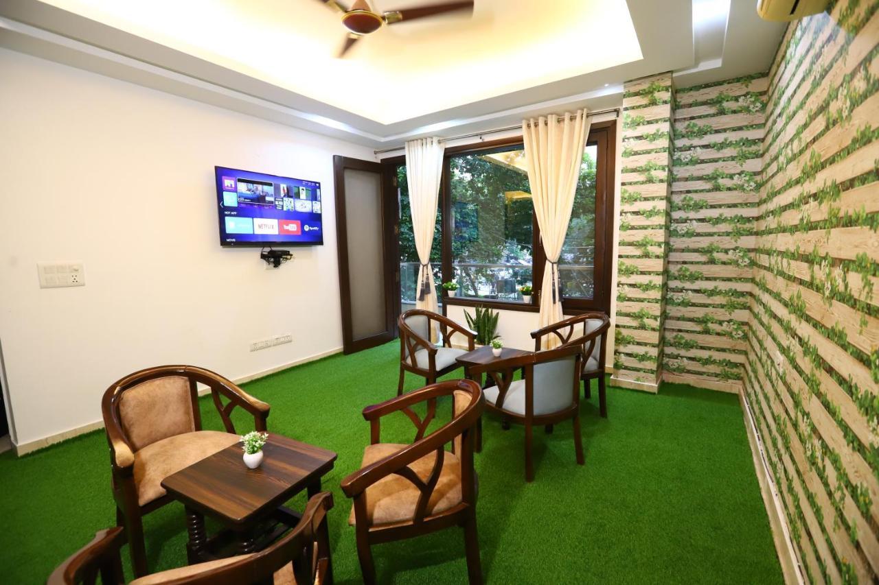 Hotel Nature View Green Park Metro Couple Friendly New Delhi Exterior foto